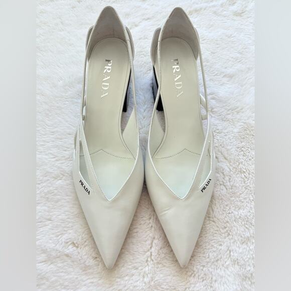 Prada Cut-Out Heeled Brushed Leather Pumps size 40EU or 9US Retail 1200$ - Picture 1 of 11